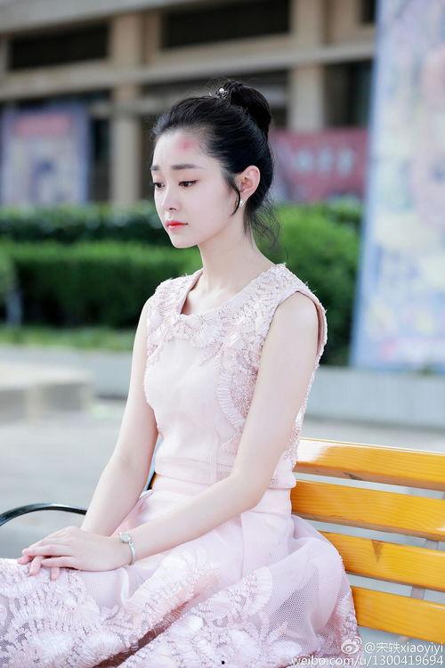 娱乐圈吃瓜爆料宋轶,娱乐圈幕后风云，揭秘明星真实生活